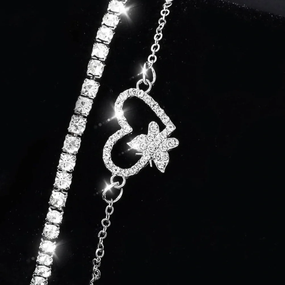 2pcs Rhinestone Butterfly Heart Decor Chain
Silver Shiny Bracelet Party Gift - Picture 2 of 3